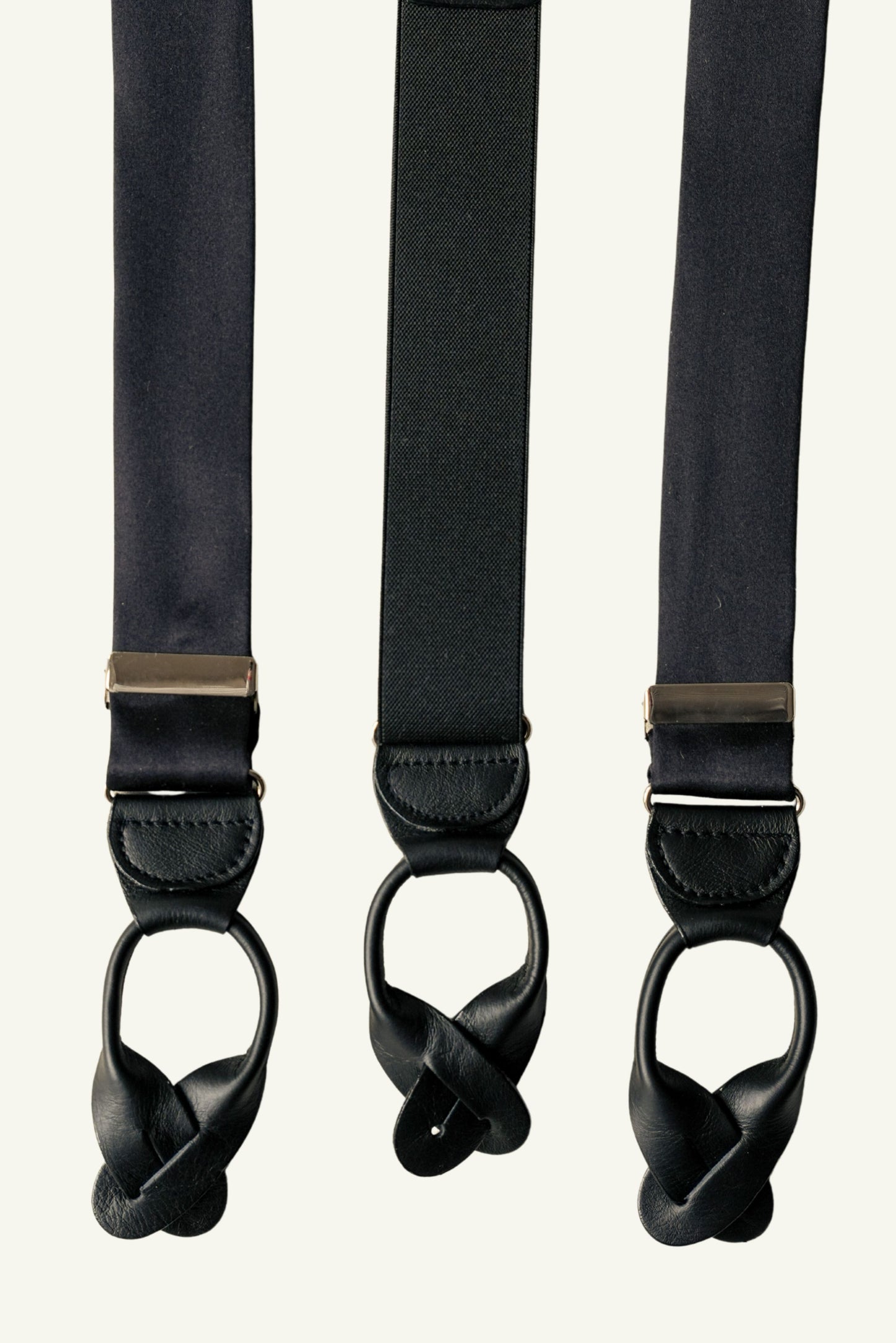 Czarne Szelki z Jedwabiu